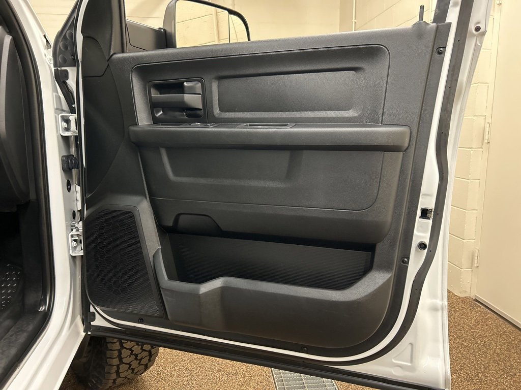 Used 2022 RAM 3500 Tradesman w/ Chrome Appearance Group image 15