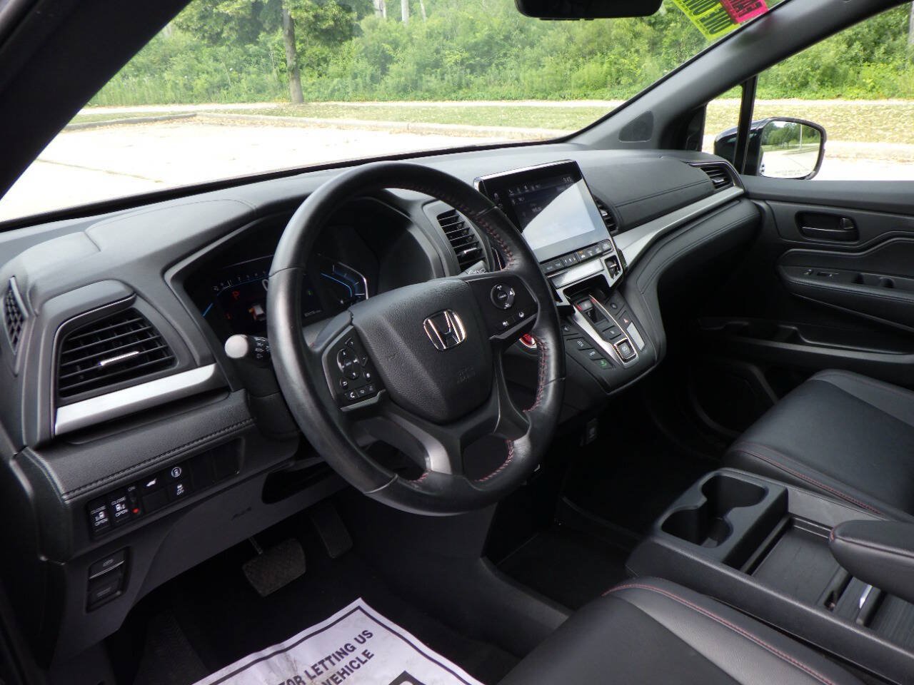 Used 2023 Honda Odyssey Sport image 23