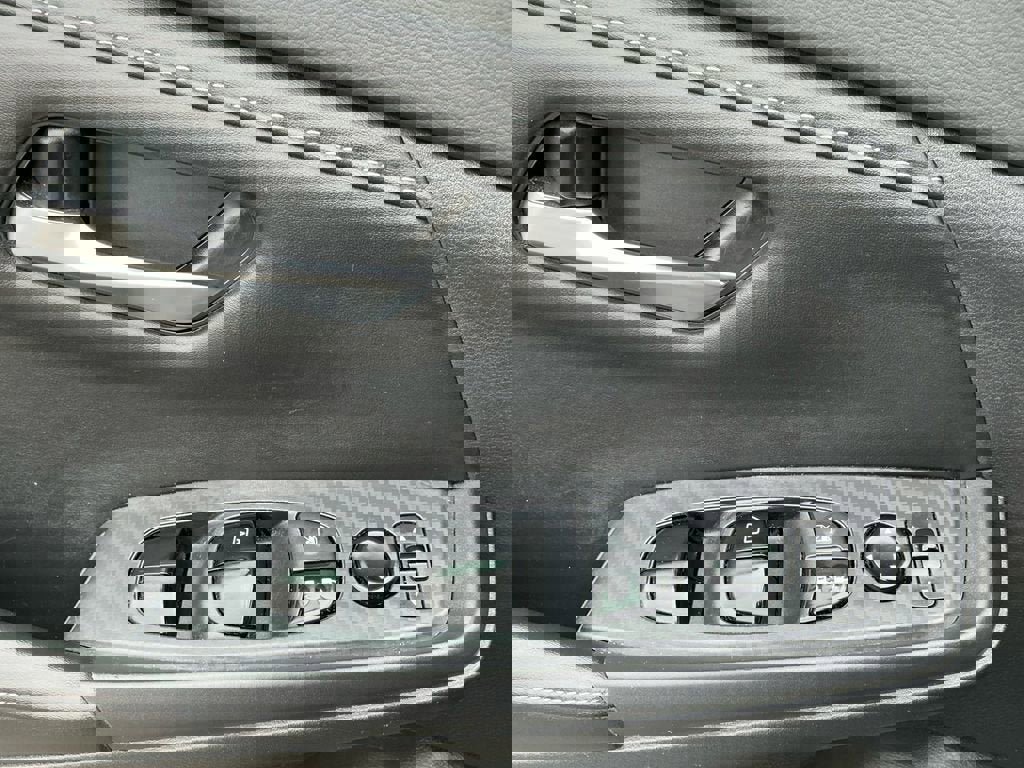 Used 2020 Nissan Sentra S image 18