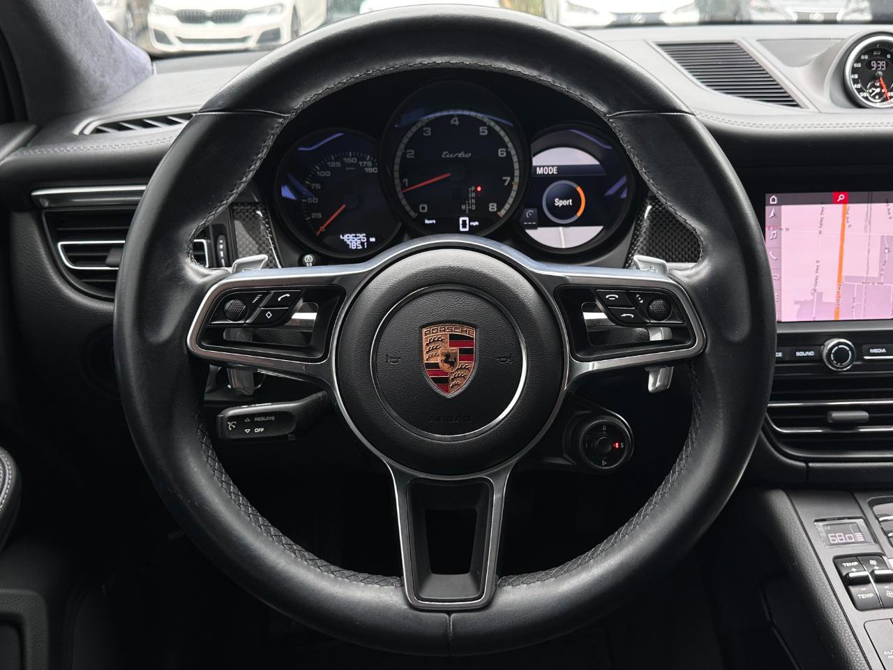 Used 2020 Porsche Macan Turbo AWD/4WD image 36