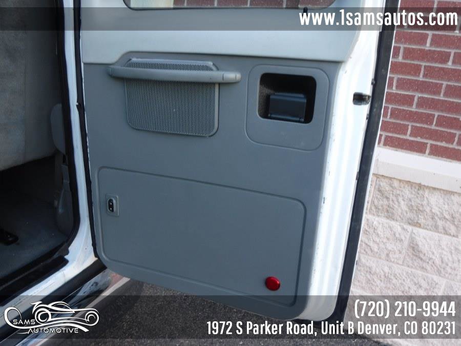 Used 2009 Ford E-350 and Econoline 350 XLT image 26