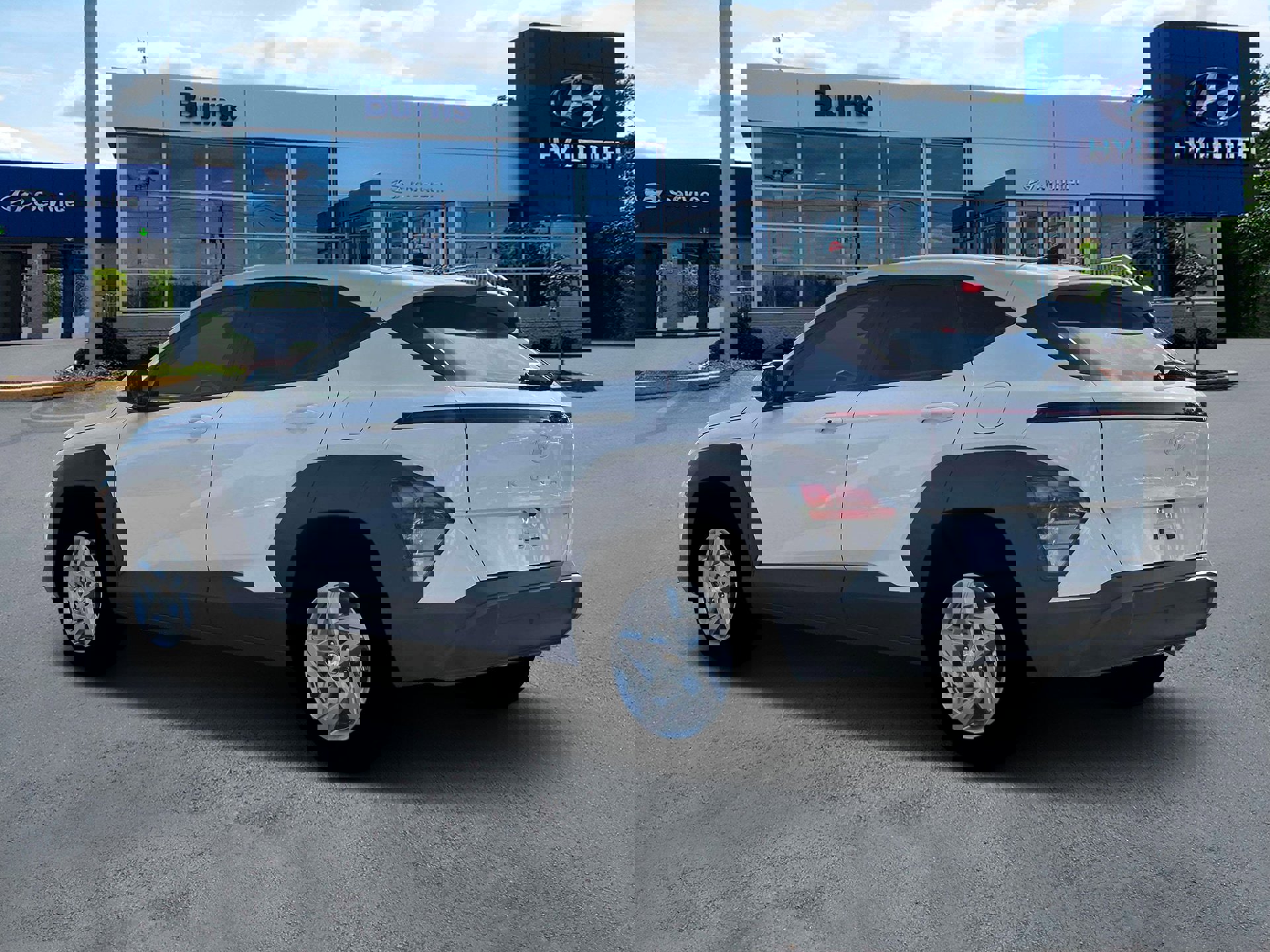 New 2026 Hyundai Kona SE image 4