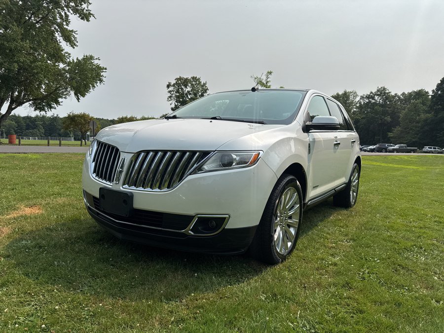 Used 2012 Lincoln MKX AWD image 6
