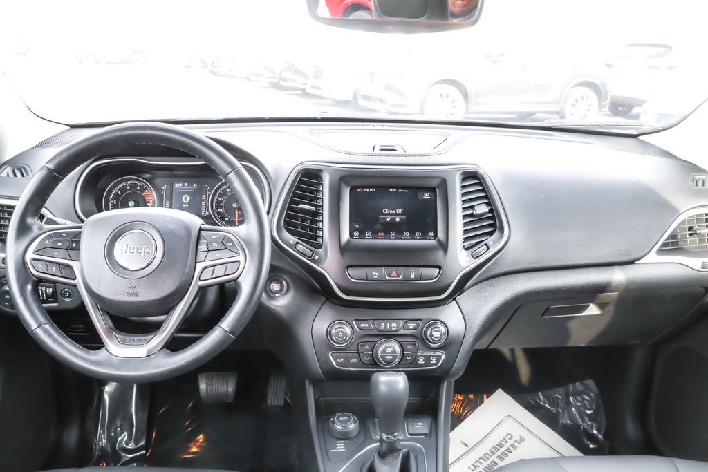 Used 2020 Jeep Cherokee Latitude Lux w/ Comfort/Convenience Group image 27