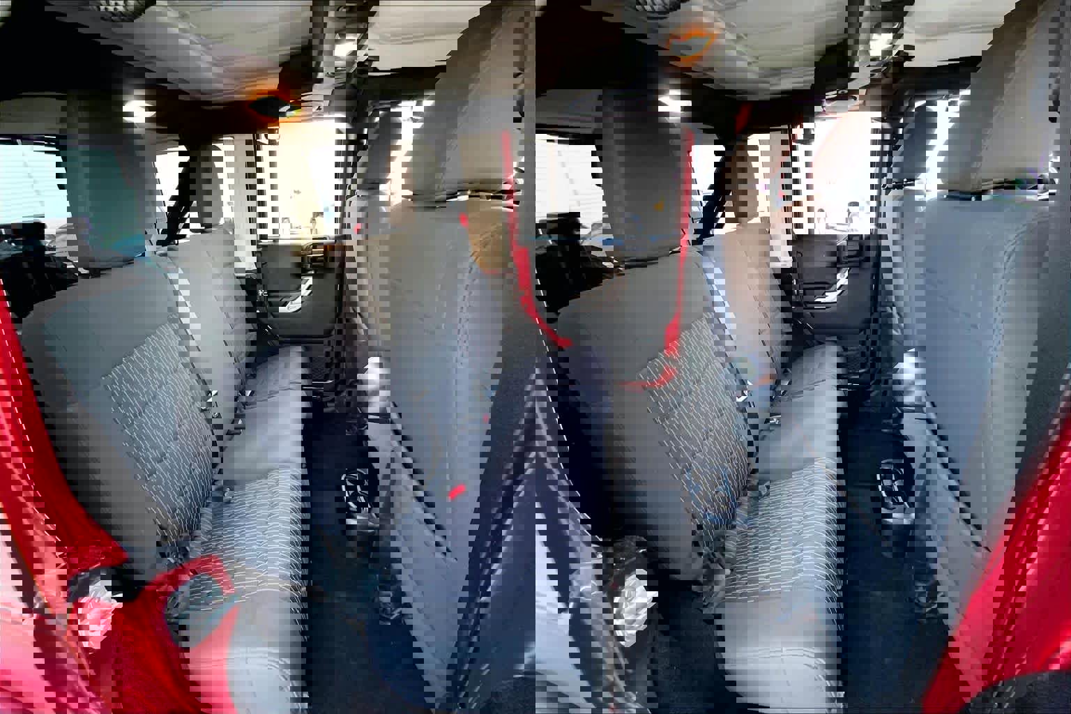 Used 2012 Jeep Wrangler Unlimited Sahara w/ Connectivity Group image 16