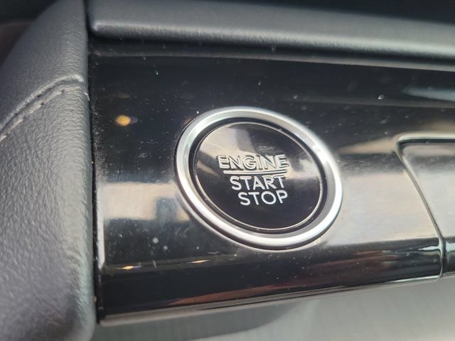Certified 2025 Lincoln Navigator Reserve AWD/4WD image 33