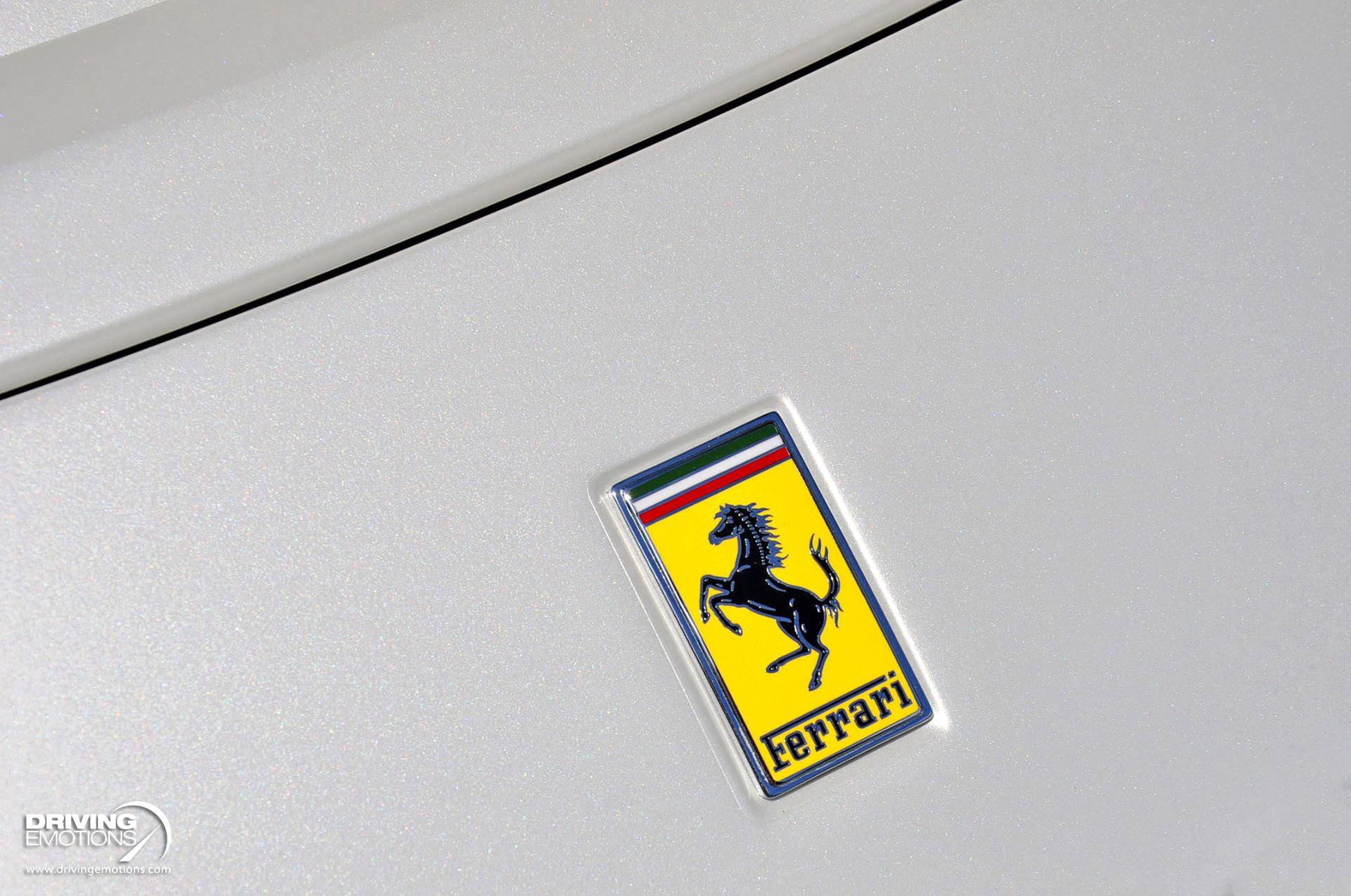 Used 2024 Ferrari SF90 Spider image 5