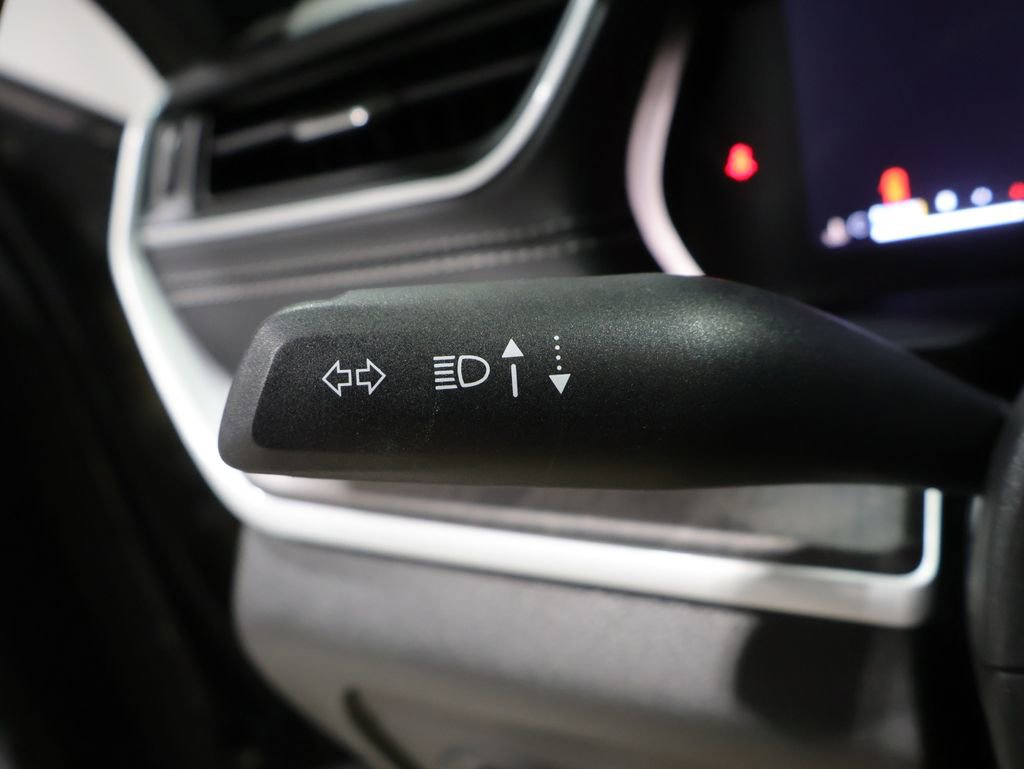 Certified 2025 Jeep Grand Cherokee Limited image 34