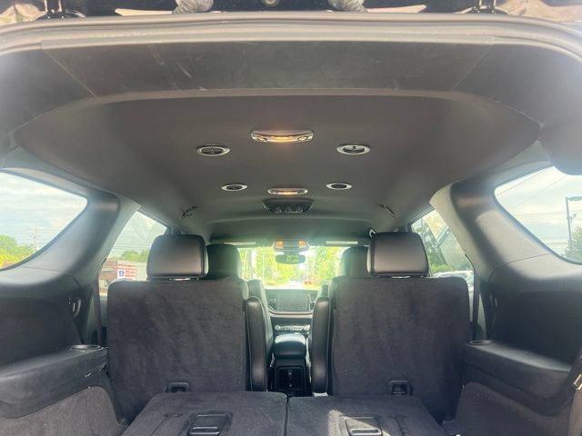 Used 2022 Dodge Durango R/T w/ Blacktop Package AWD/4WD image 9