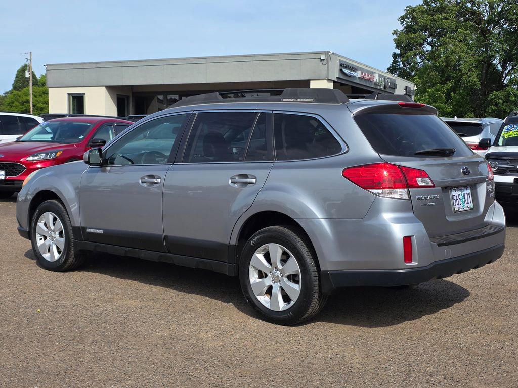 Used 2011 Subaru Outback 2.5i Limited AWD/4WD image 31
