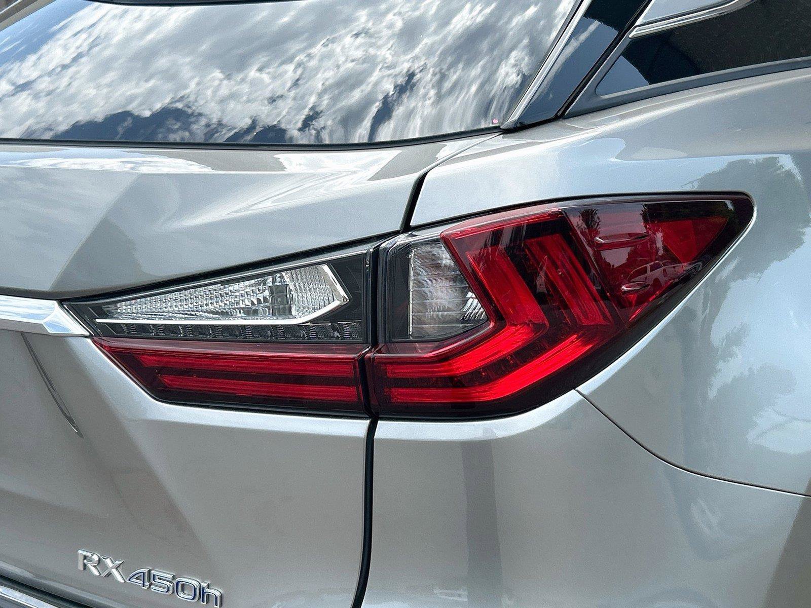 Used 2022 Lexus RX 450h AWD w/ Premium Package image 11