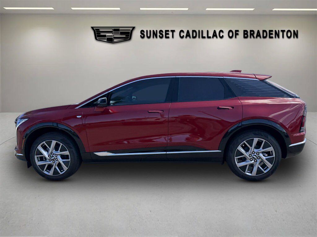 New 2026 Cadillac Optiq Luxury 1 RWD image 6