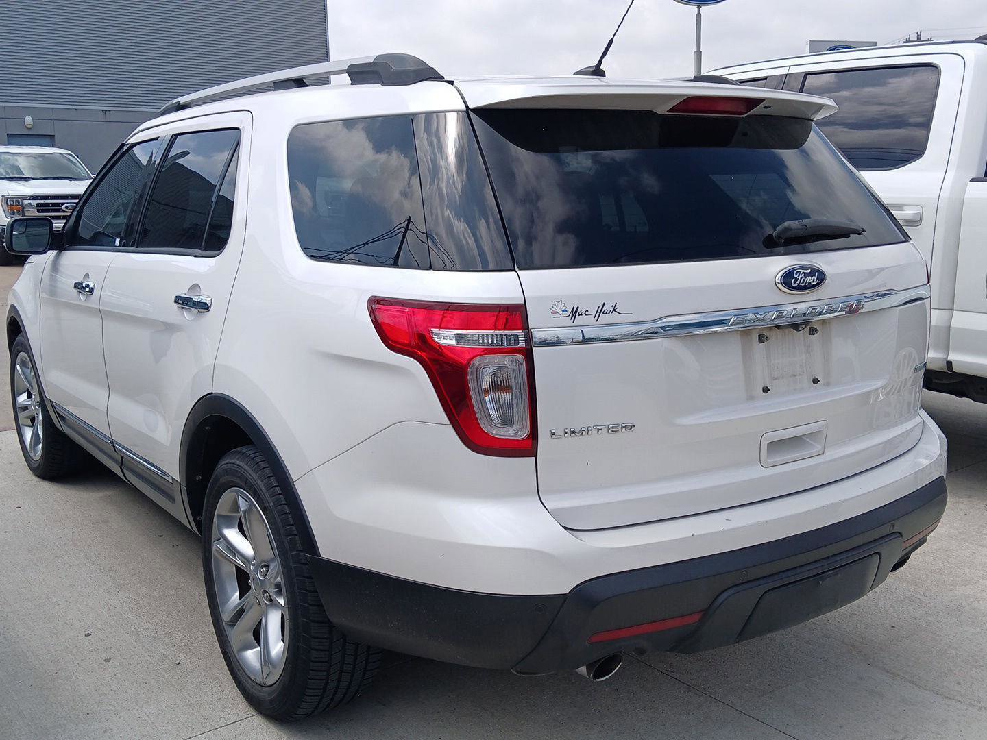 Used 2015 Ford Explorer Limited AWD/4WD image 9