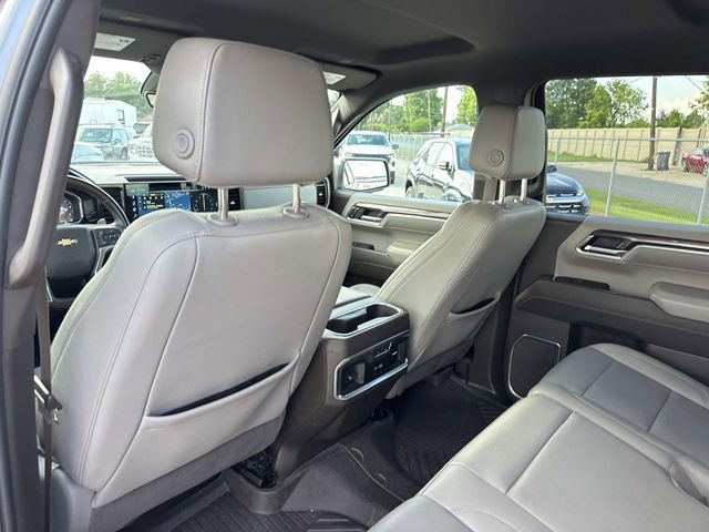 Used 2024 Chevrolet Silverado 1500 LTZ AWD/4WD image 35