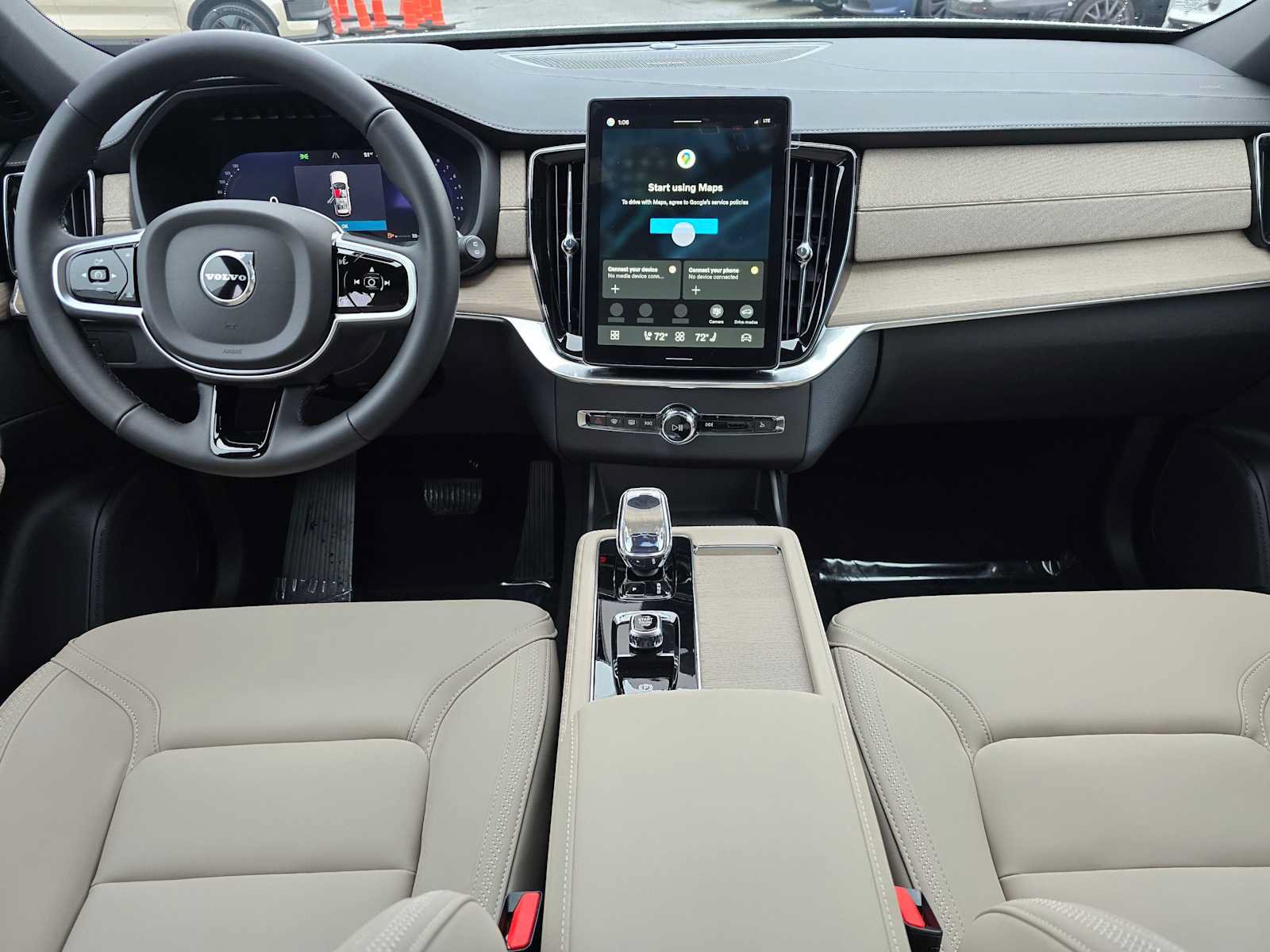 New 2026 Volvo XC90 B6 Plus w/ Protection Package Premier AWD/4WD image 21