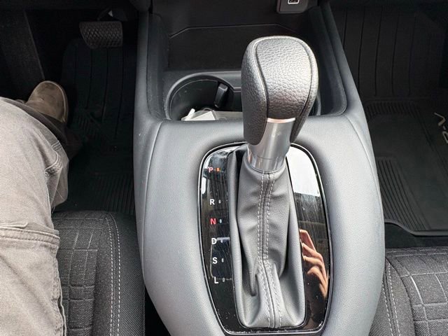 Used 2023 Honda HR-V LX image 18