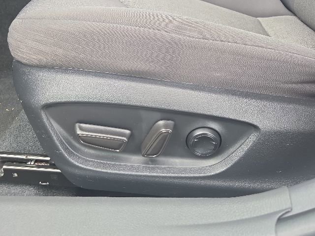 Used 2024 Toyota Camry LE FWD image 22