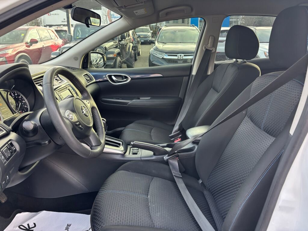 Used 2017 Nissan Sentra SR w/ Driver's Assist Package image 14