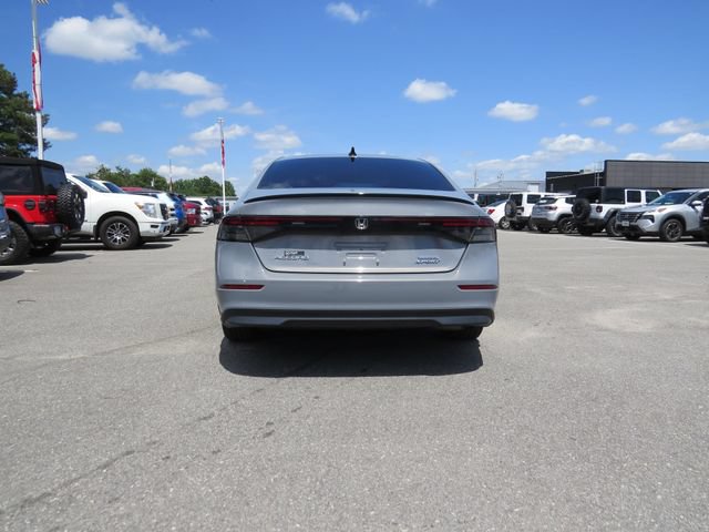 Used 2024 Honda Accord Sport image 4