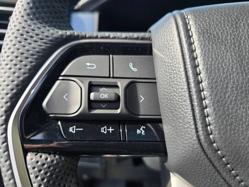 New 2026 Toyota Sequoia Platinum AWD/4WD image 19