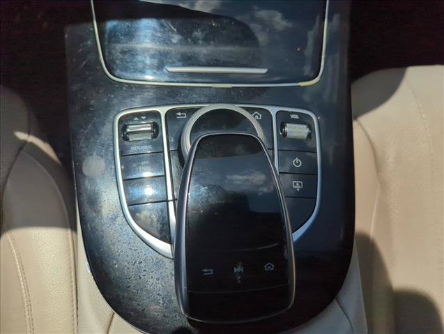 Used 2017 Mercedes-Benz E 300 image 29