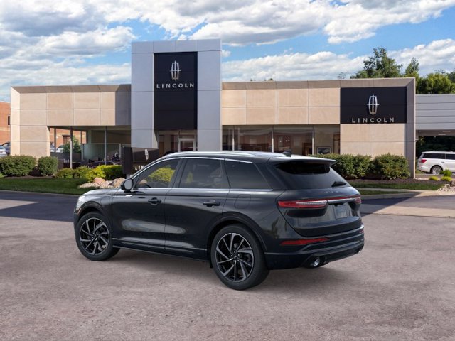 New 2024 Lincoln Corsair Grand Touring w/ Rear Removable Package Tray AWD/4WD image 5