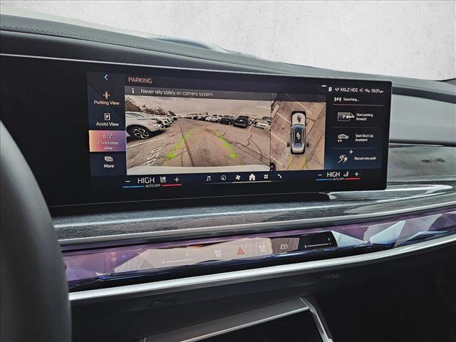 Certified 2025 BMW 760i xDrive image 13