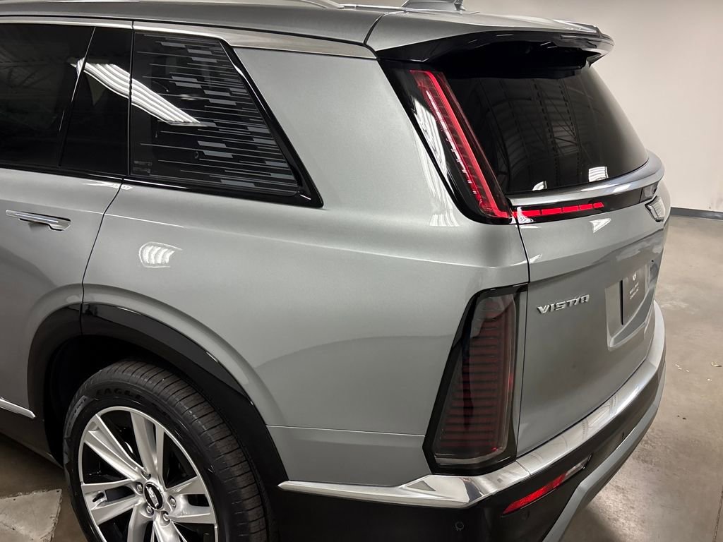 New 2026 Cadillac Vistiq Luxury image 15