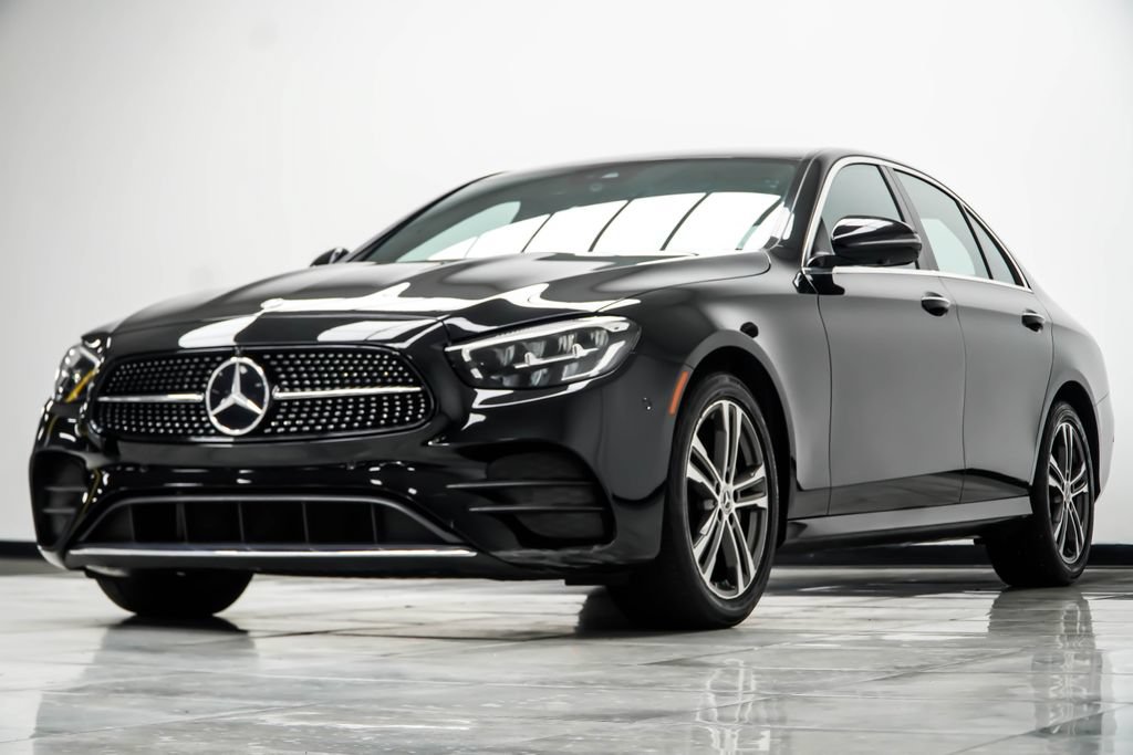Used 2023 Mercedes-Benz E 350 4MATIC Sedan w/ Premium Package image 10