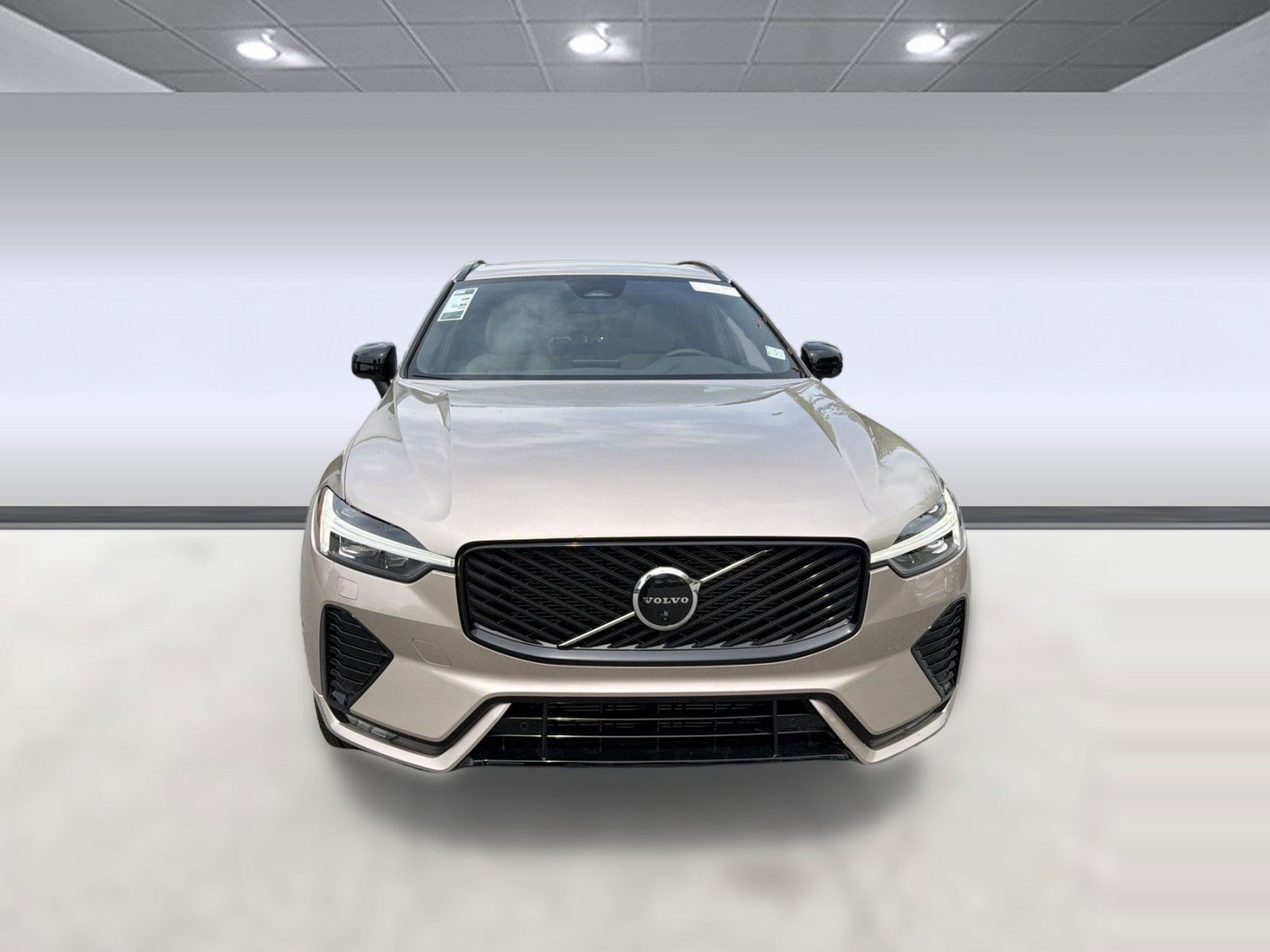 New 2026 Volvo XC60 B5 Plus w/ Protection Package Premier AWD/4WD image 6
