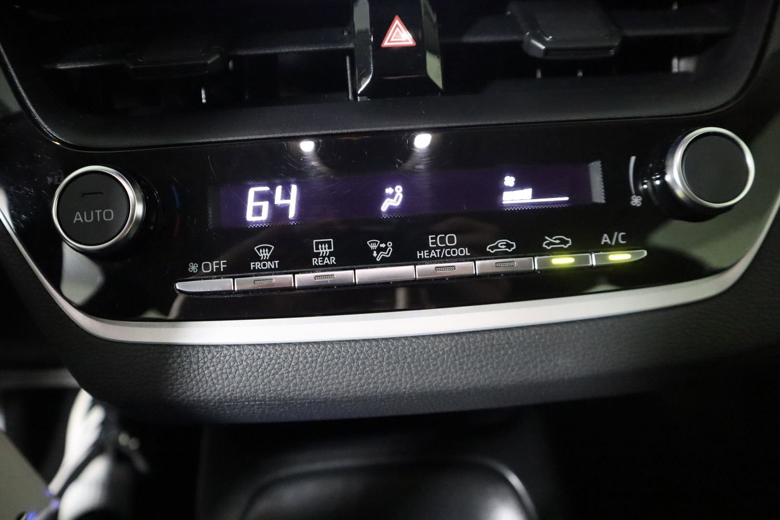 Used 2023 Toyota Corolla LE image 44