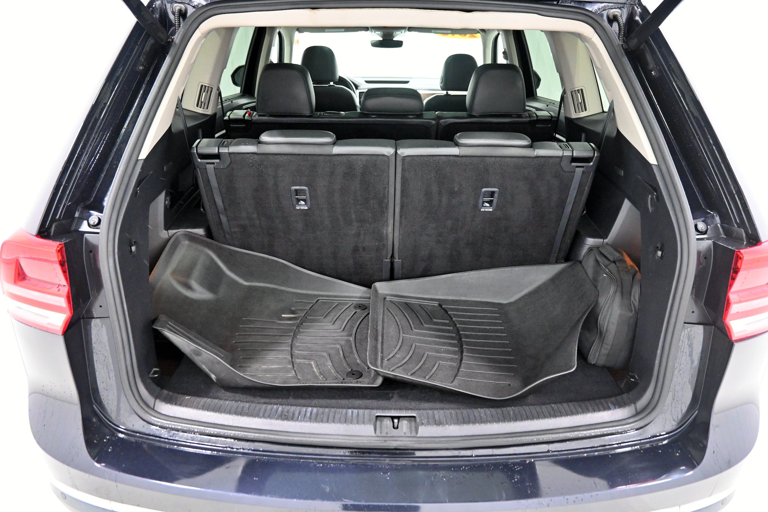 Used 2019 Volkswagen Atlas SEL Premium AWD/4WD image 34