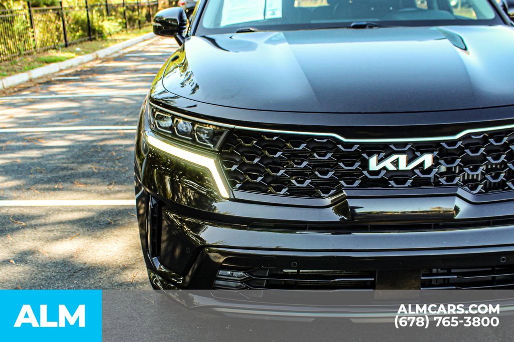 Used 2022 Kia Sorento SX image 12