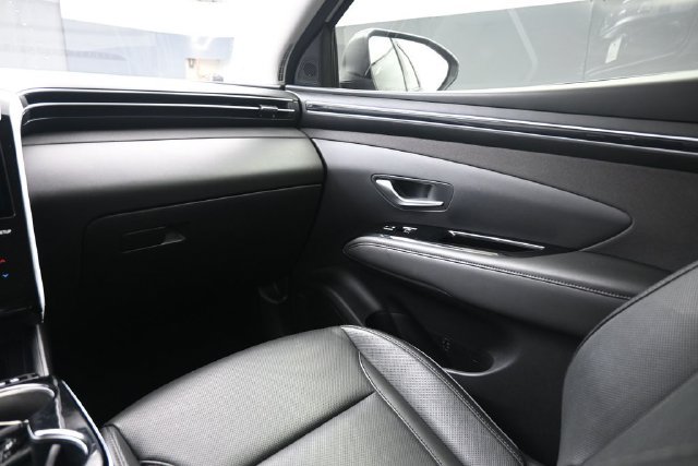 Used 2024 Hyundai Tucson Limited FWD image 28