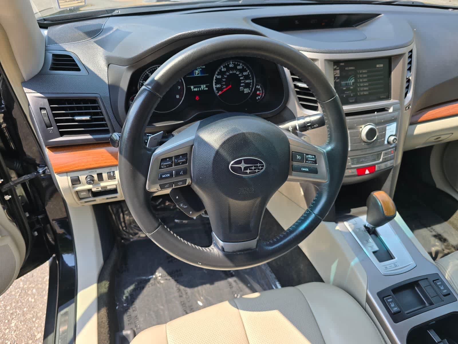 Used 2013 Subaru Outback 3.6R Limited AWD/4WD image 2