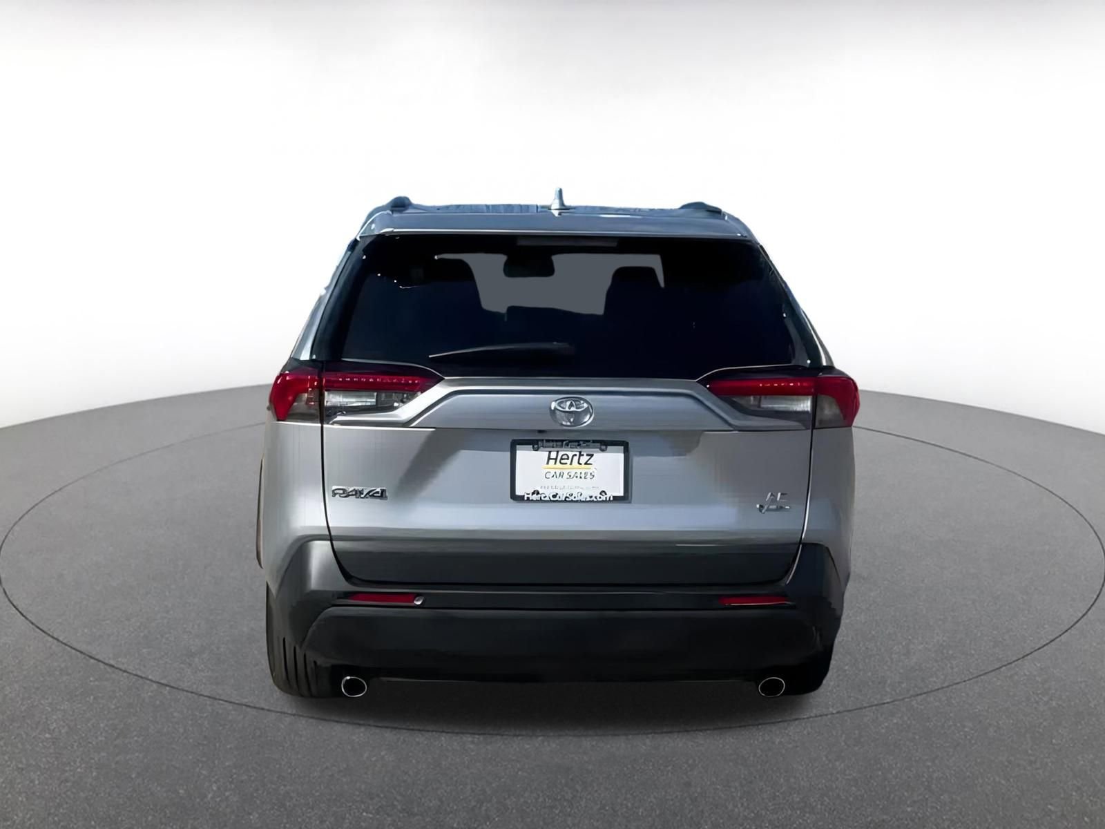 Used 2025 Toyota RAV4 LE image 12