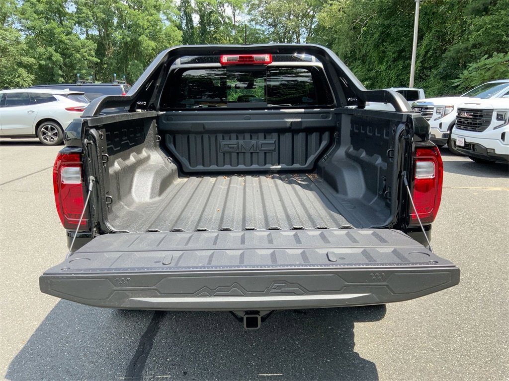 New 2025 GMC Canyon AT4 w/ Nightfall Edition image 26