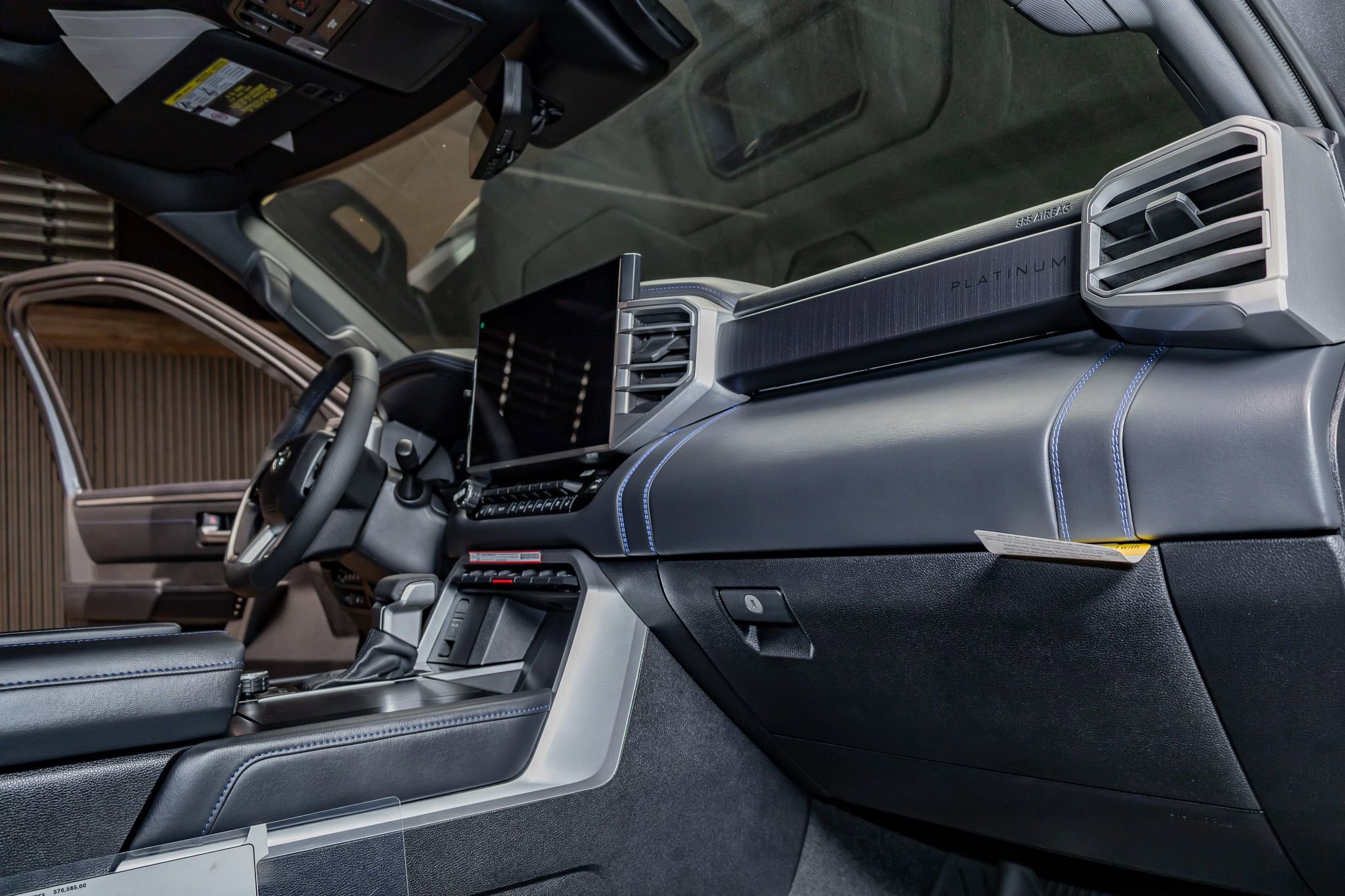 Used 2025 Toyota Tundra Platinum image 17