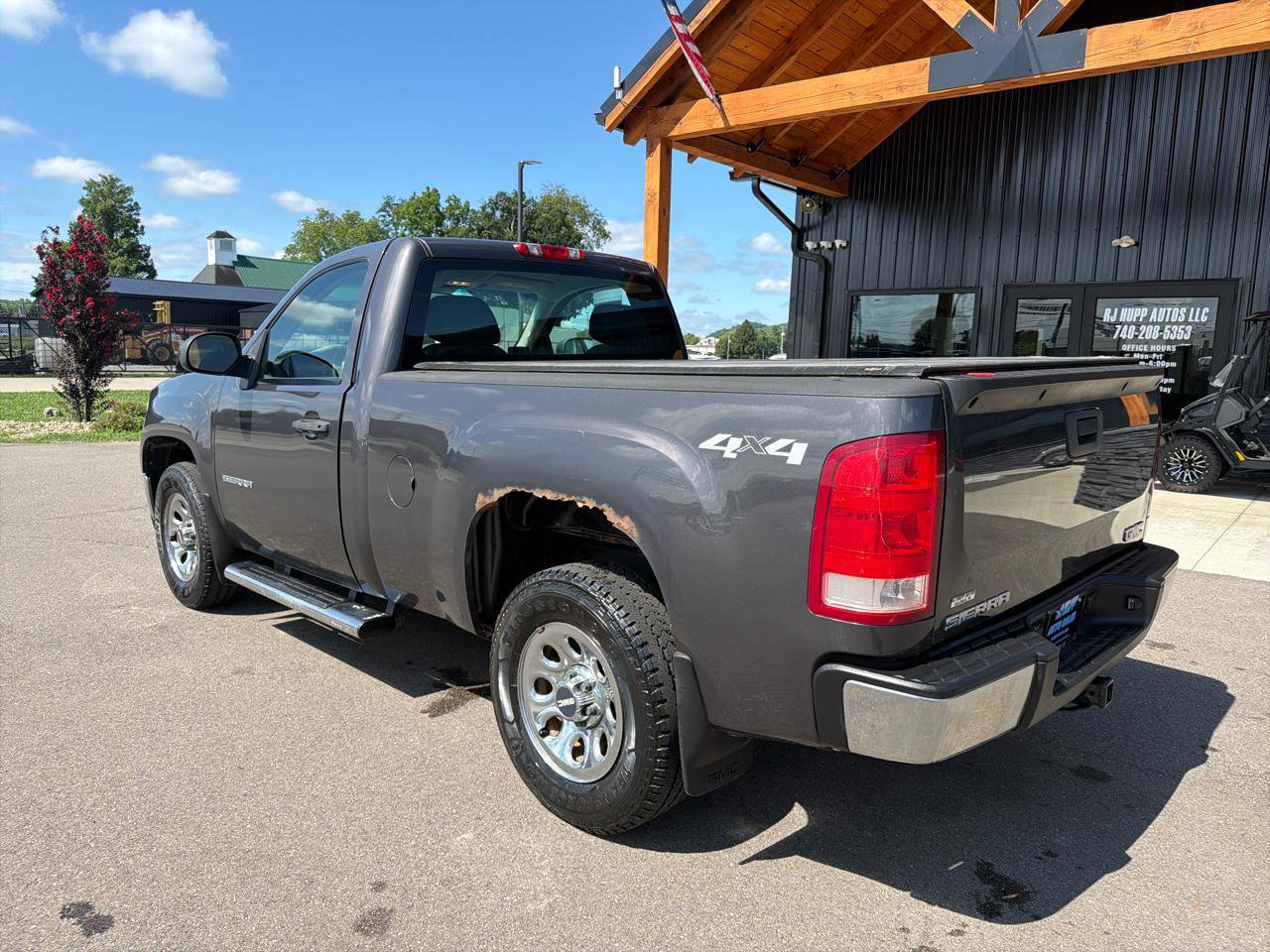 Used 2011 GMC Sierra 1500 W/T w/ Work Truck Plus Package AWD/4WD image 6
