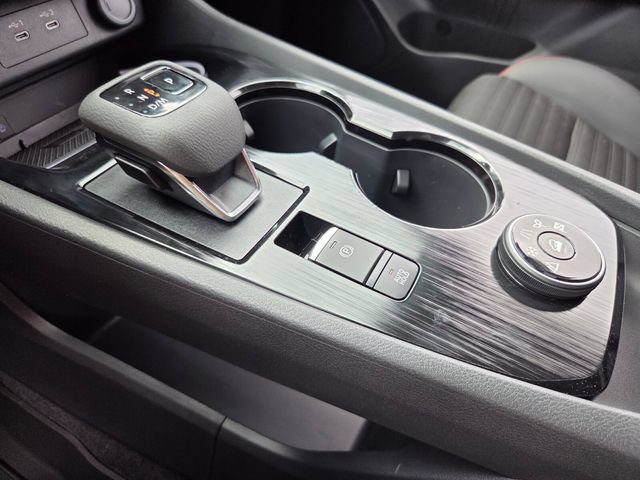 New 2026 Nissan Rogue SV AWD/4WD image 18
