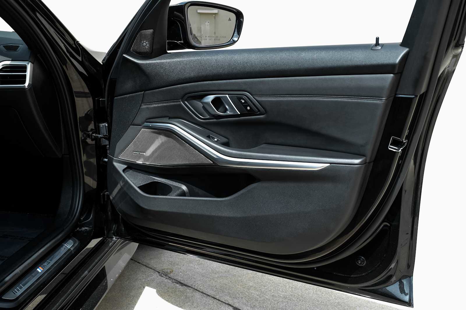 Used 2025 BMW M3 Competition AWD/4WD image 44