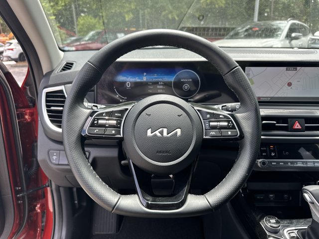 Certified 2025 Kia Seltos SX AWD/4WD image 28