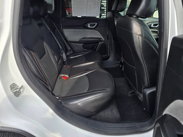 Used 2023 Jeep Compass Latitude AWD/4WD image 39