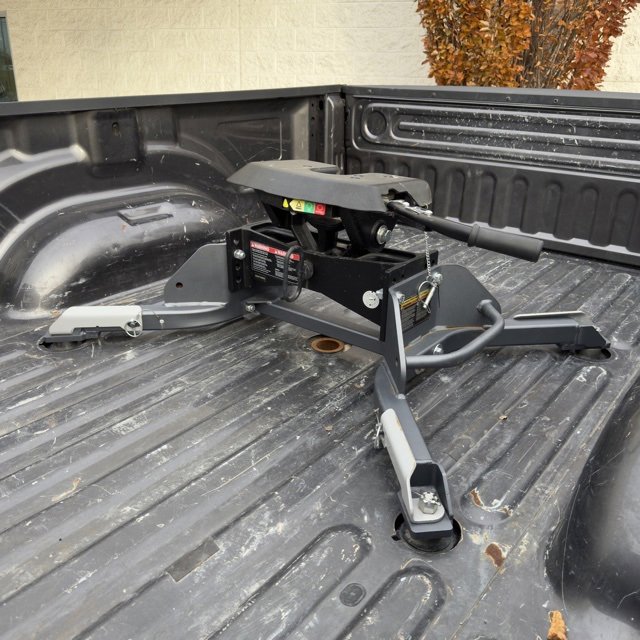 Used 2017 RAM 3500 Tradesman w/ Power & Remote Entry Group image 17