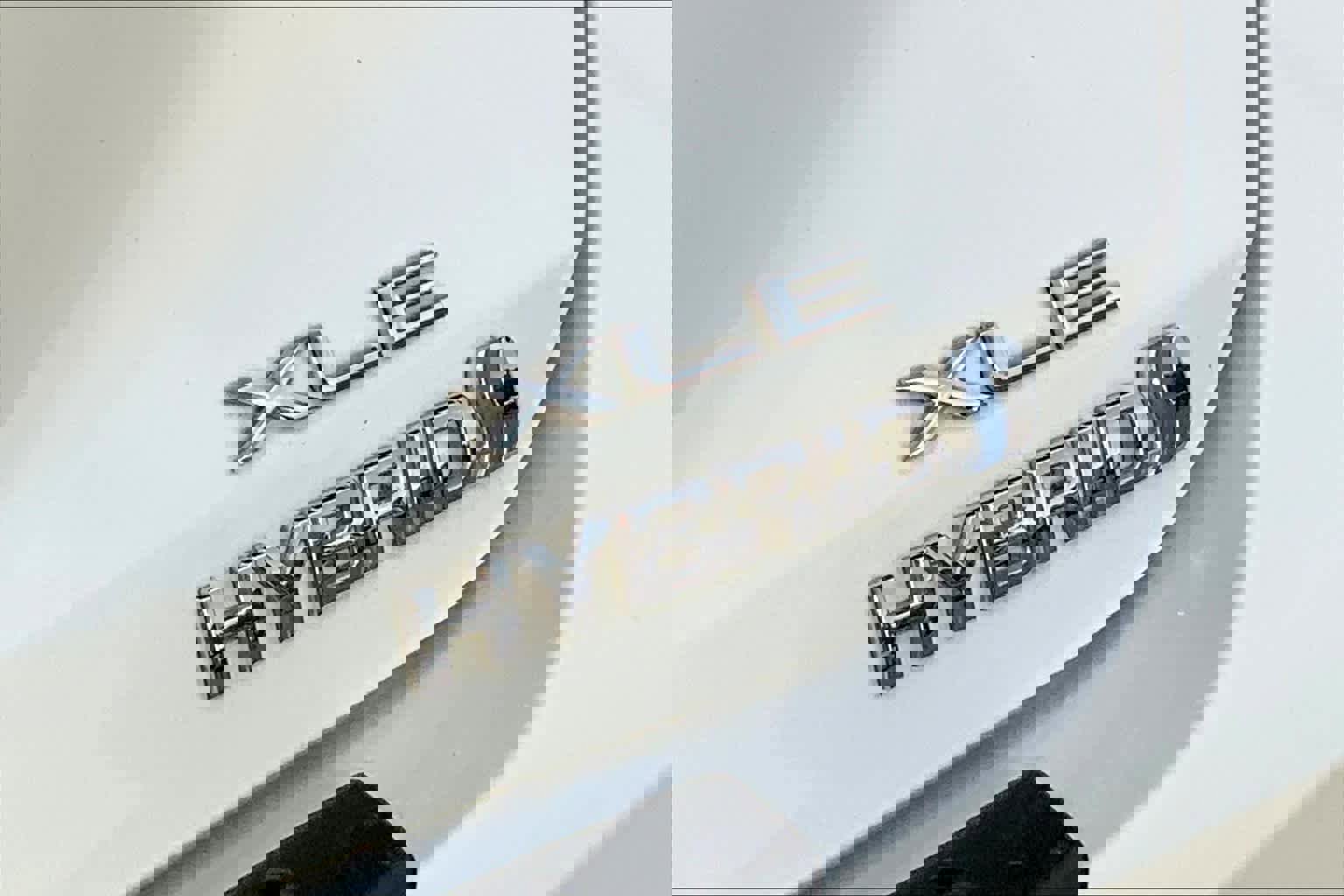 Used 2020 Toyota Avalon XLE image 9