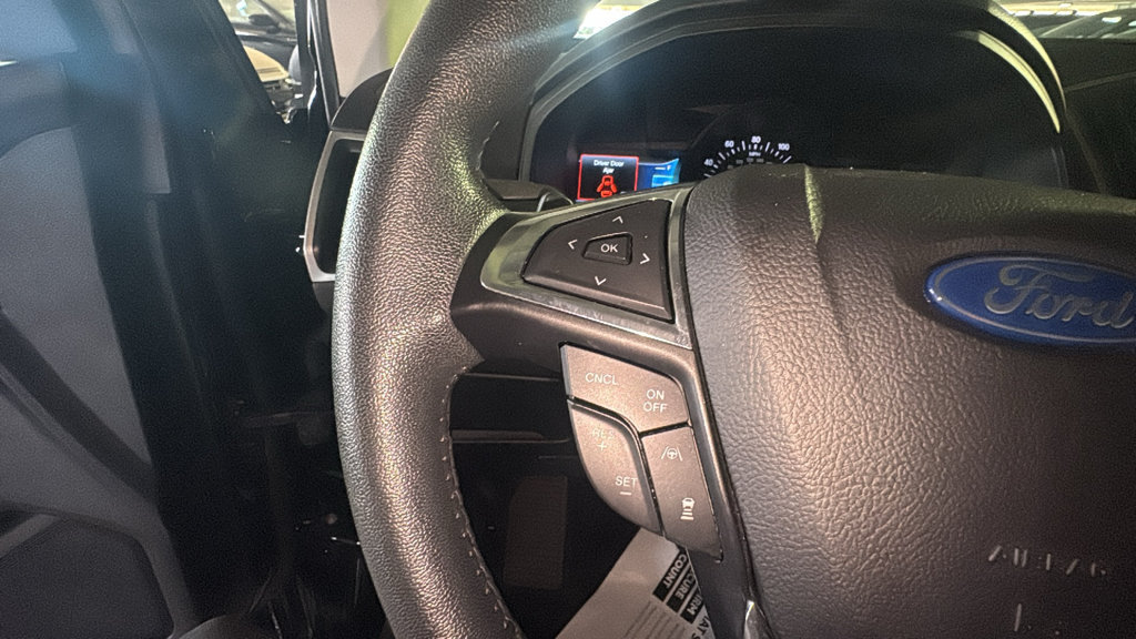 Used 2022 Ford Edge SEL w/ Sport Appearance Package AWD/4WD image 16