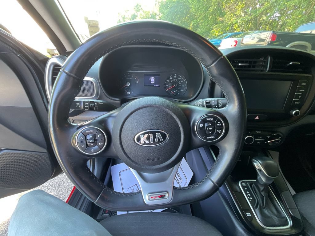 Used 2020 Kia Soul GT-Line FWD image 15