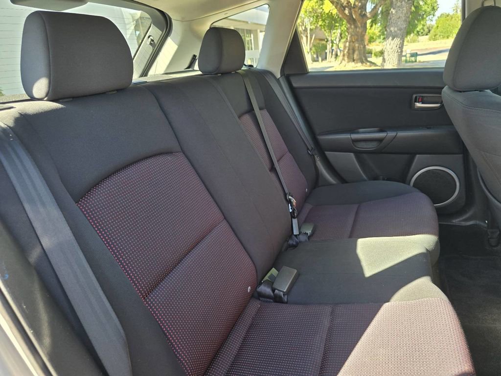 Used 2006 MAZDA MAZDA3 s Touring FWD image 20