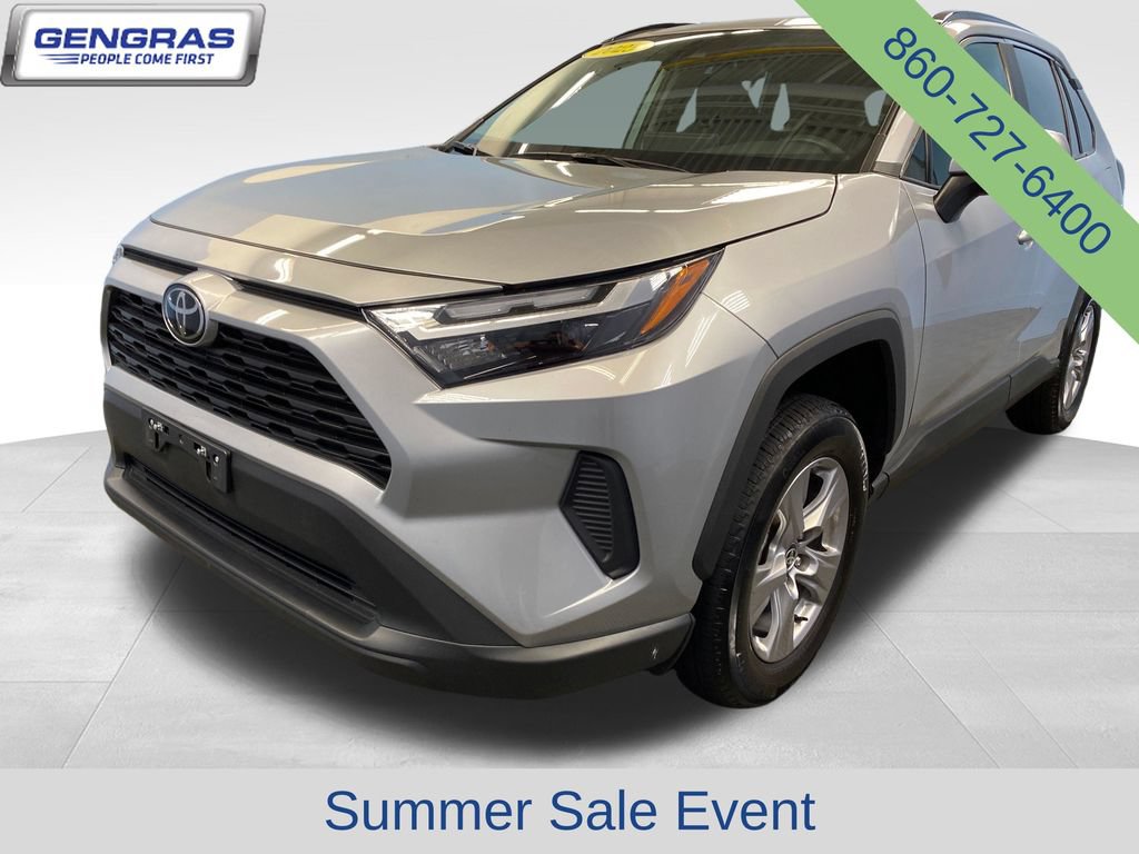 Used 2025 Toyota RAV4 XLE AWD/4WD image 48