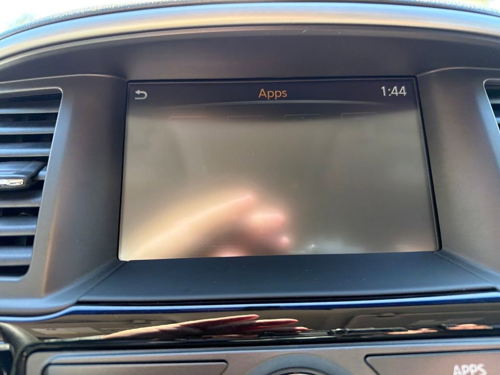 Used 2020 Nissan Pathfinder S image 24